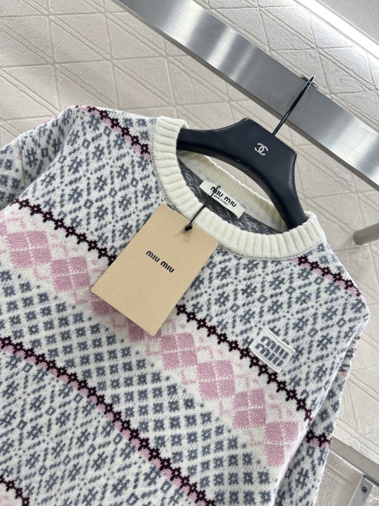 Пуловер фото 7