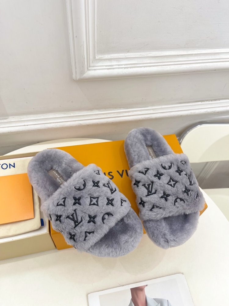 Пушистые меховые тапочки фото 2