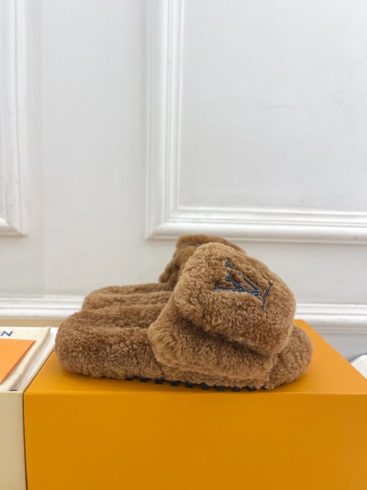 Пушистые меховые тапочки фото 4