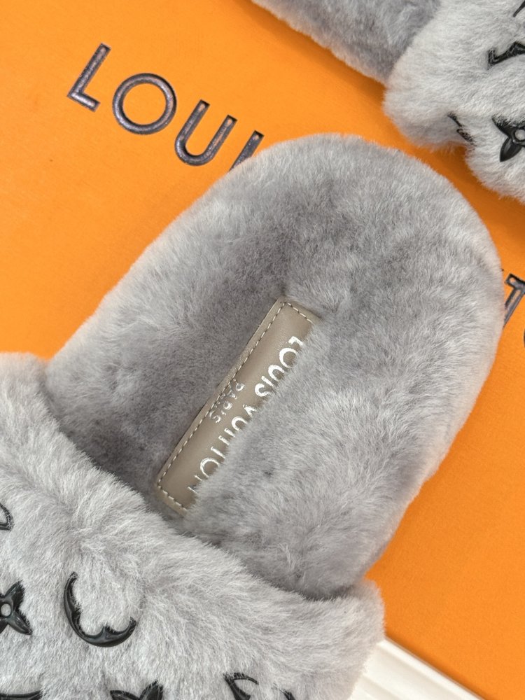 Fluffy fur slippers фото 8