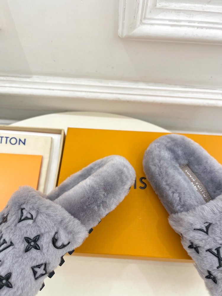 Пушистые меховые тапочки фото 8