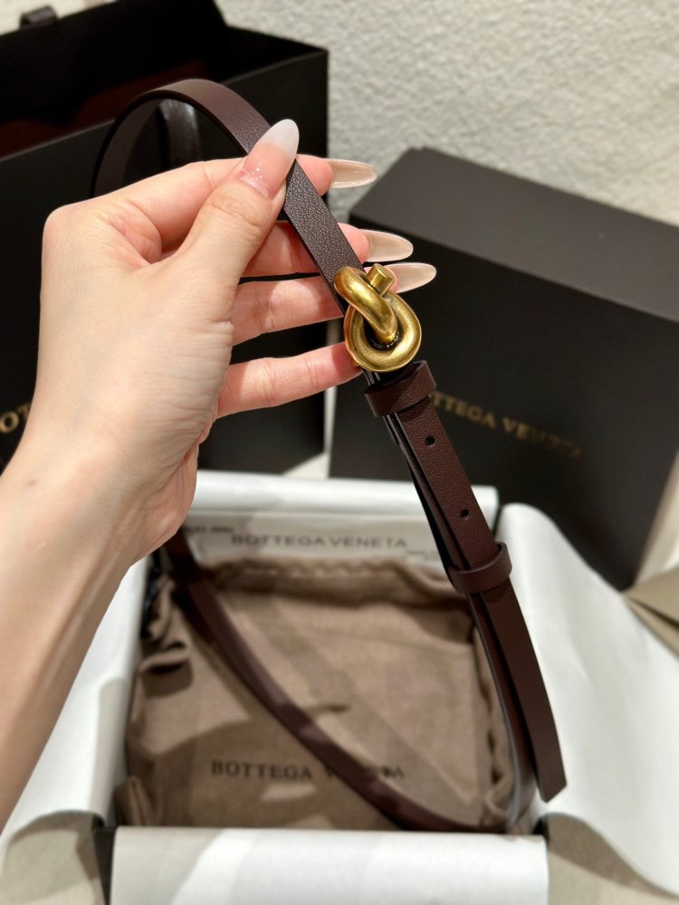 Ремінь Bottega Veneta Knot жіночий шкіряний 1.5 см
