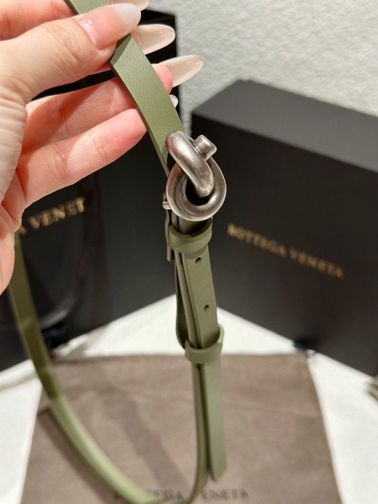 Ремень Bottega Veneta Knot женский кожаный 1.5 см фото 4