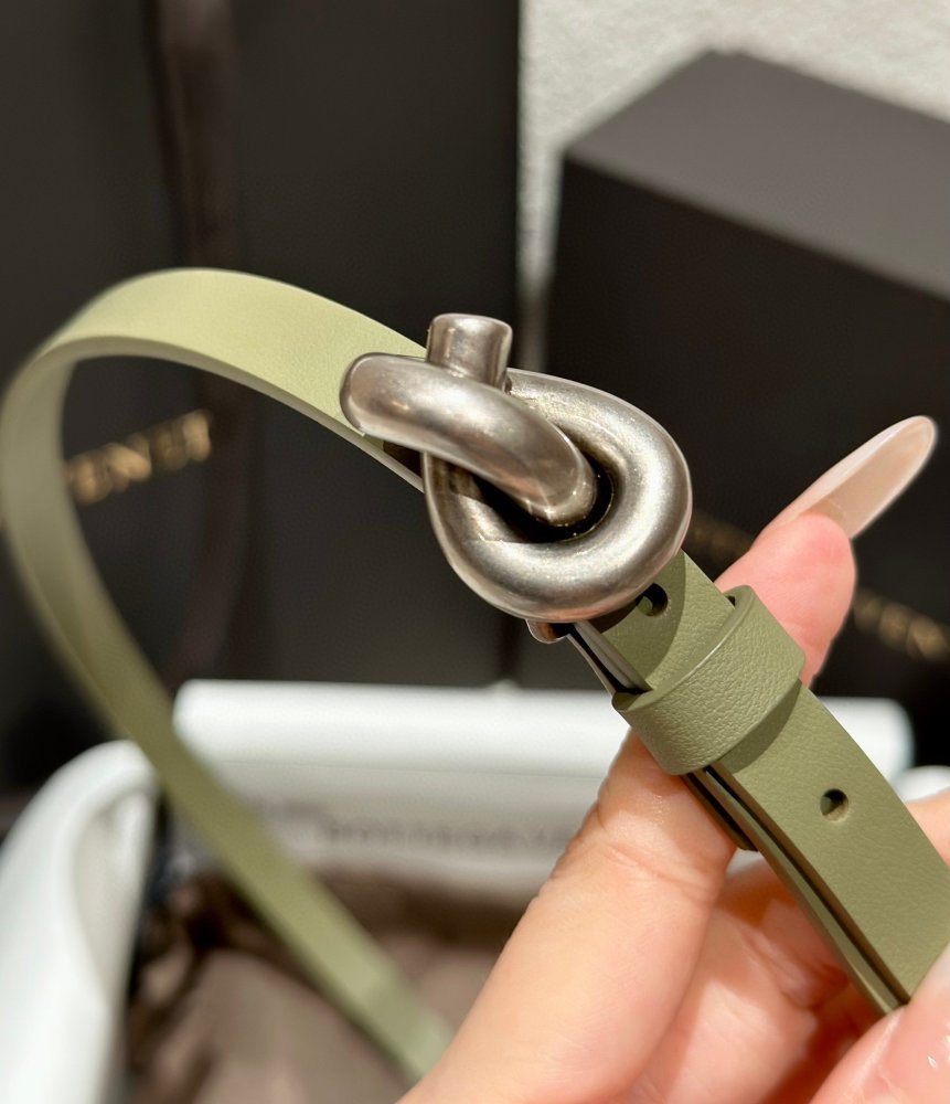 Ремень Bottega Veneta Knot женский кожаный 1.5 см фото 7