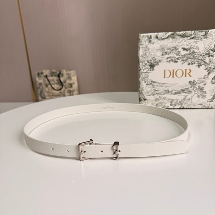 Ремень кожаный женский 2 см