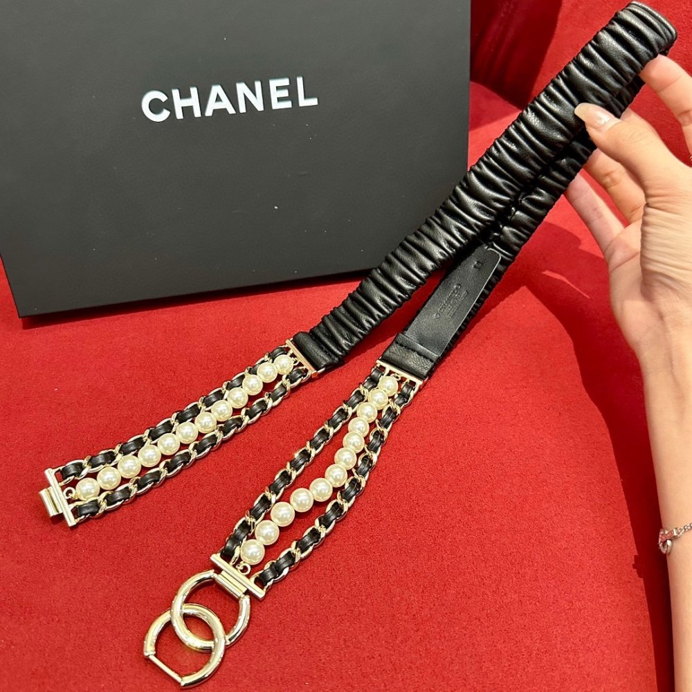 Ремень кожаный женский с цепочкой и жемчугом фото 2