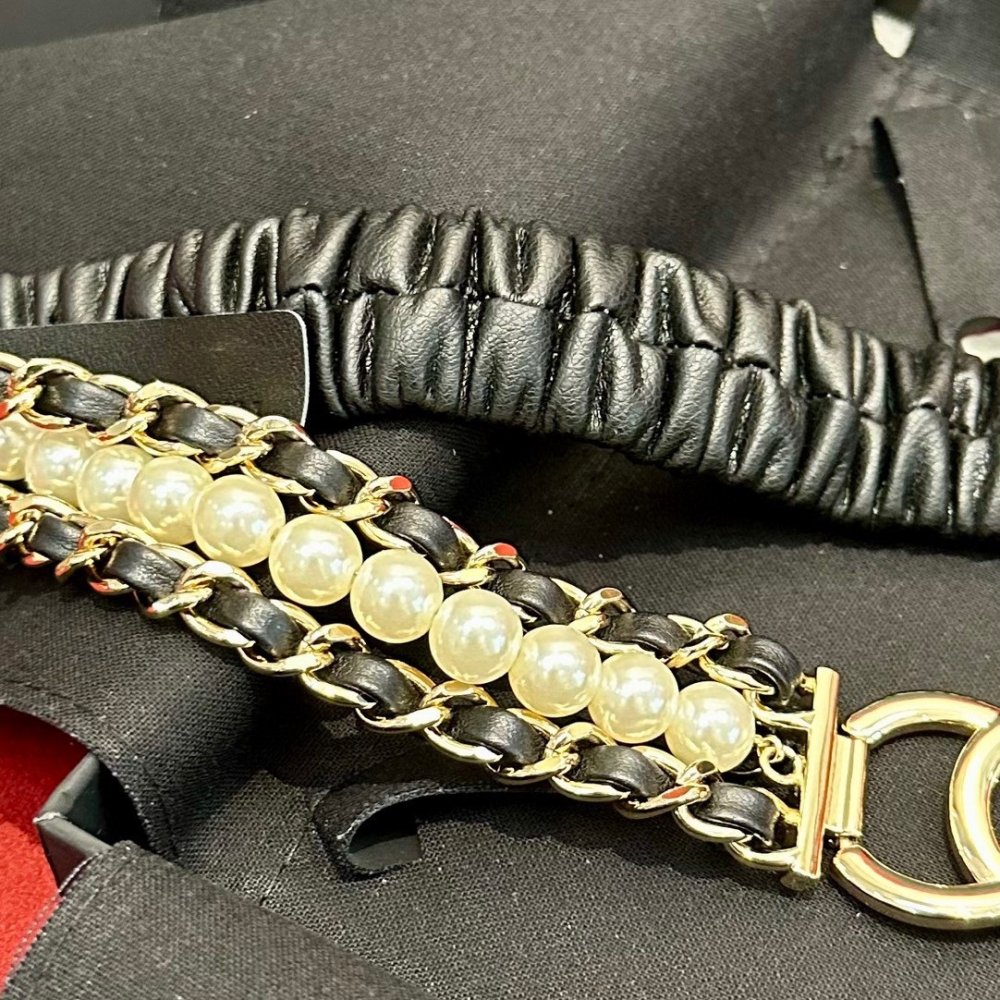 Ремень кожаный женский с цепочкой и жемчугом фото 8