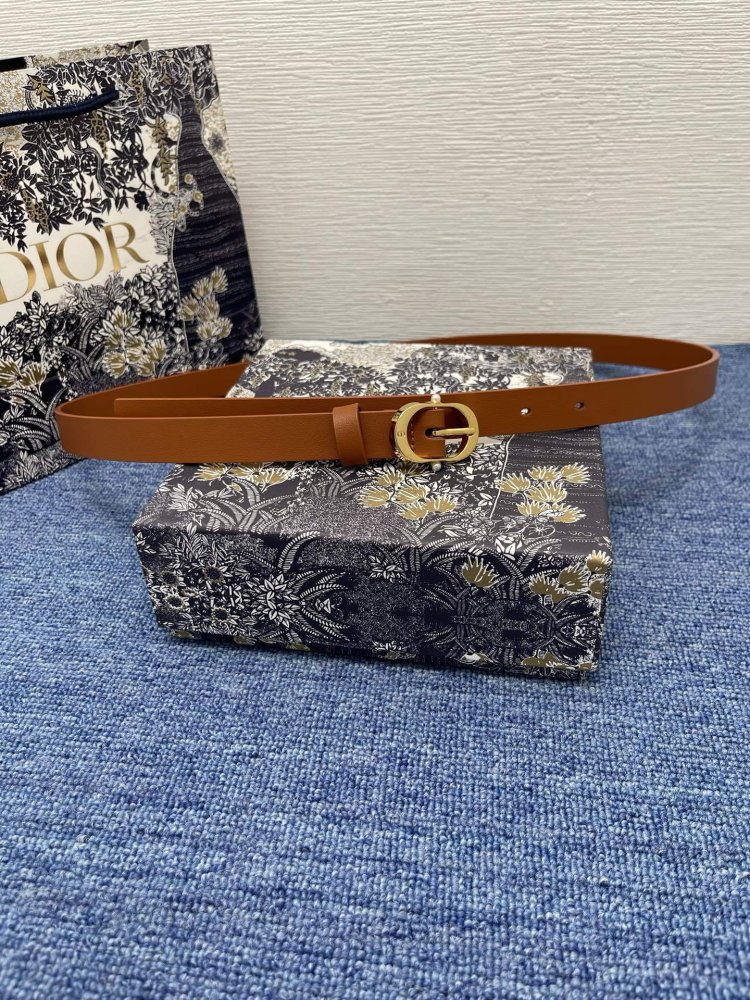 Ремень женский кожаный Dior Chic 2 см