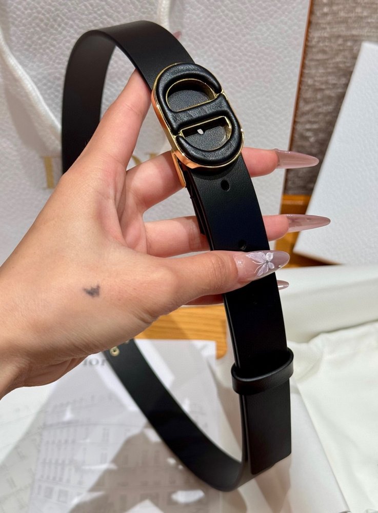 Ремінь жіночий шкіряний Montaigne Reversible 3 см фото 3