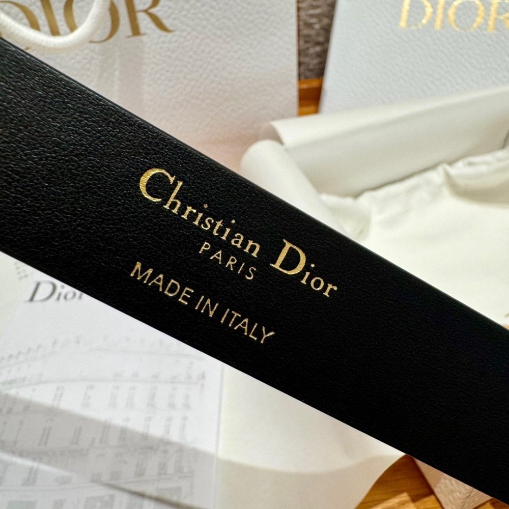 Ремінь жіночий шкіряний Montaigne Reversible 3 см фото 8