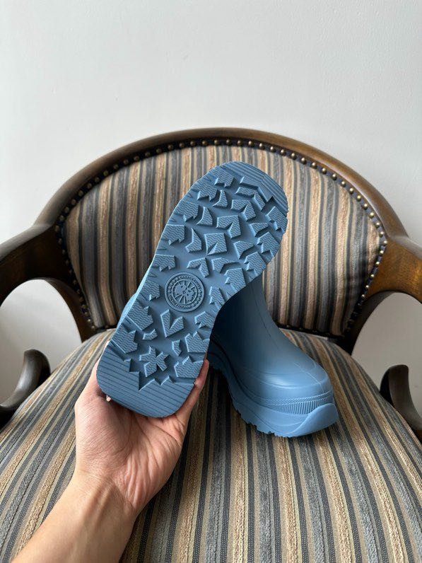 Резиновые ботинки женские фото 2