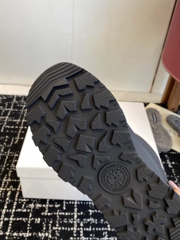 Резиновые ботинки женские фото 6