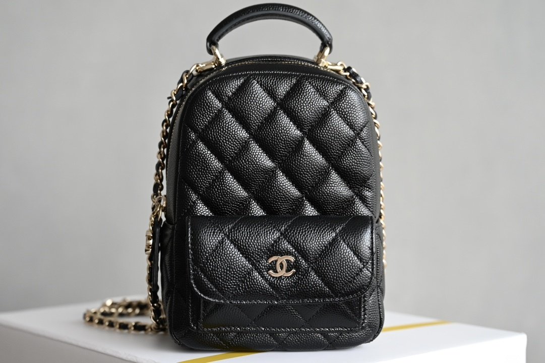 Рюкзак Chanel 24P Gold Mini кожаный женский