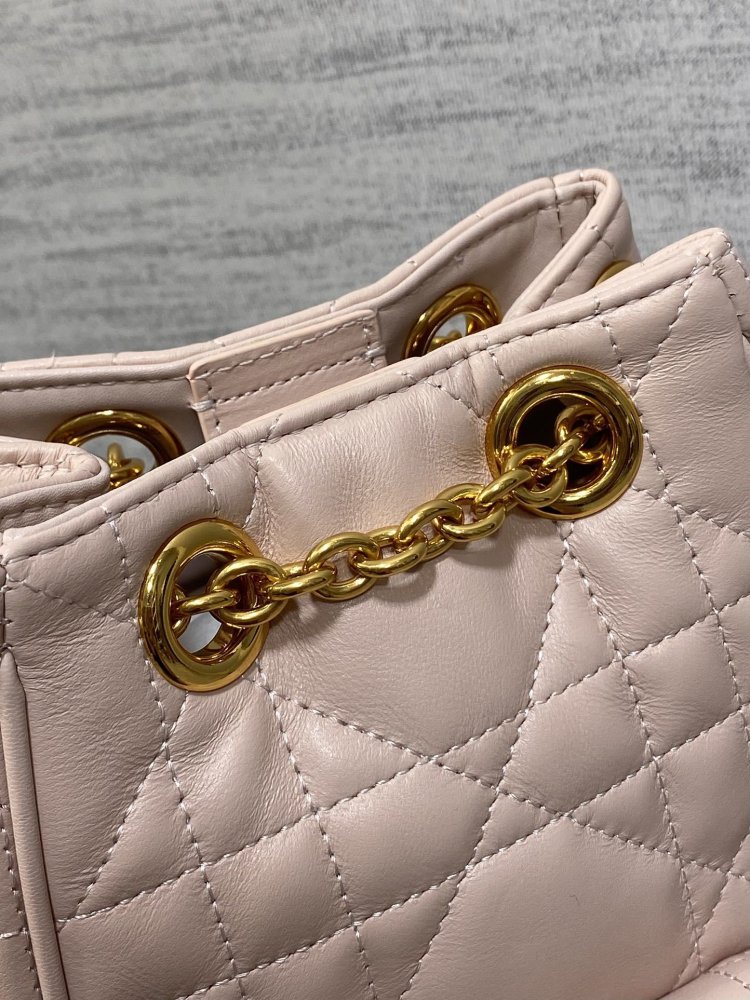 Рюкзак кожаный женский Caro Multicarry 15 см фото 4