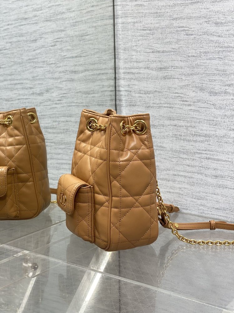 Рюкзак кожаный женский Caro Multicarry 15 см фото 6