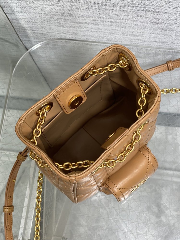 Рюкзак кожаный женский Caro Multicarry 15 см фото 8