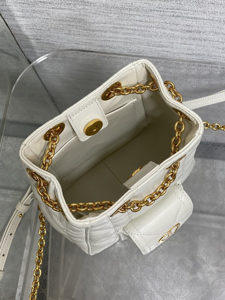 Рюкзак кожаный женский Caro Multicarry 15 см фото 8