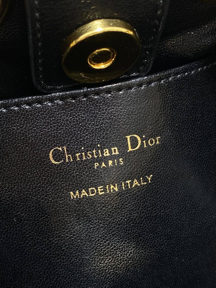 Рюкзак кожаный женский Caro Multicarry 15 см фото 9