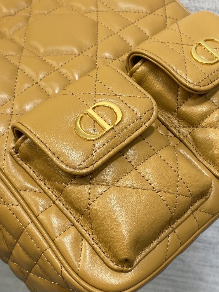 Рюкзак кожаный женский Caro Multicarry 20 см фото 3