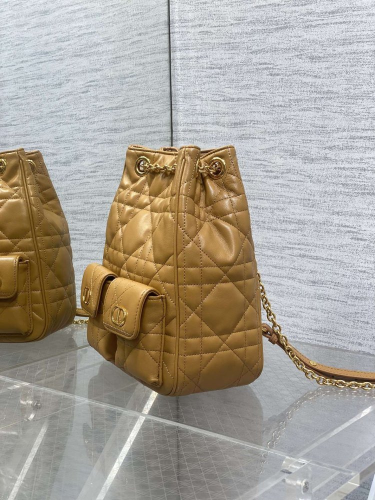 Рюкзак кожаный женский Caro Multicarry 20 см фото 6