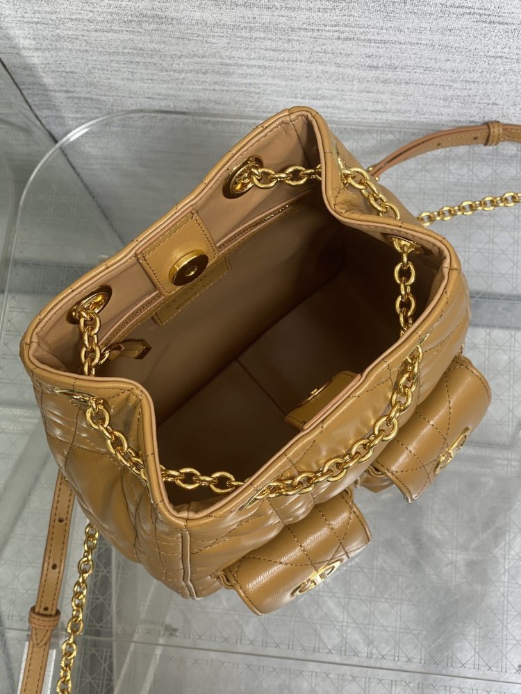 Рюкзак кожаный женский Caro Multicarry 20 см фото 8