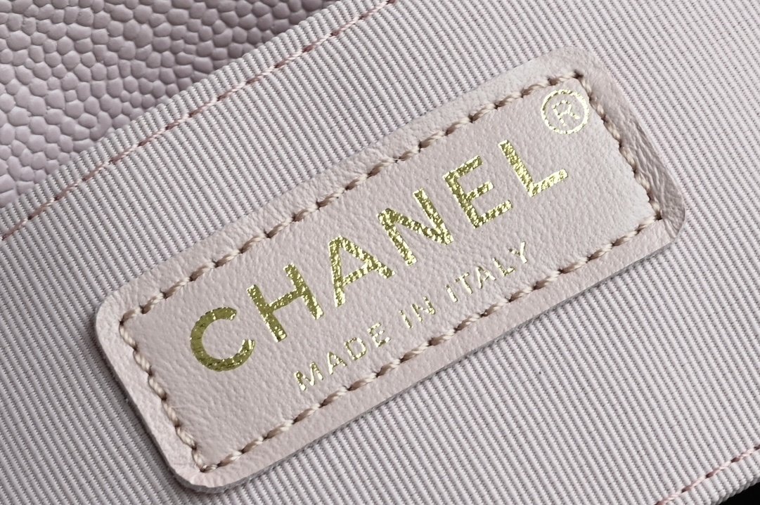 Рюкзак кожаный женский Chanel 24A 17 см фото 8