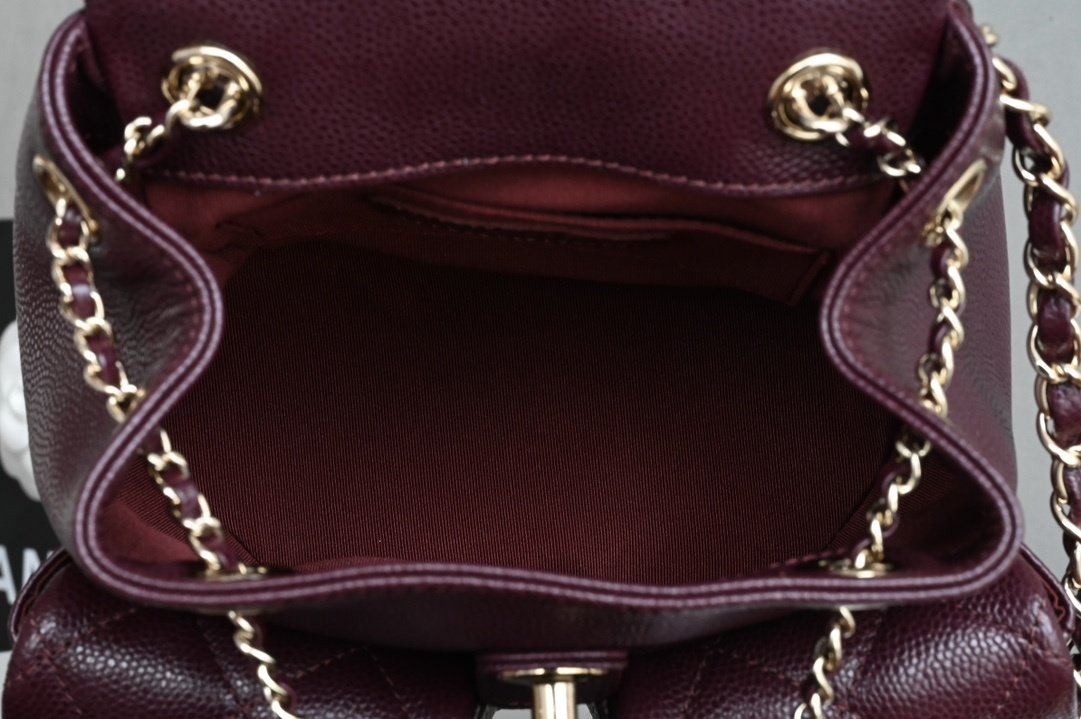 Рюкзак кожаный женский Chanel 24A 17 см фото 9