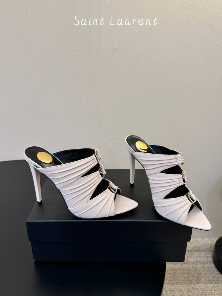 Luxury sandals on thin heel from decorative drapery