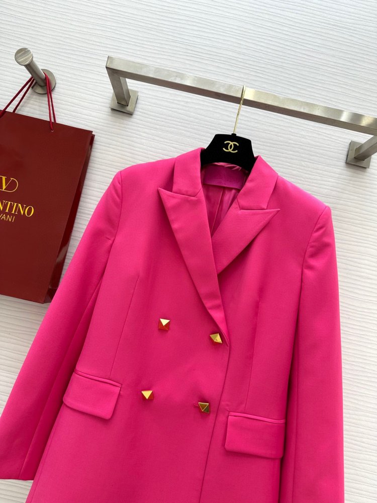 Розовый блейзер женский фото 2