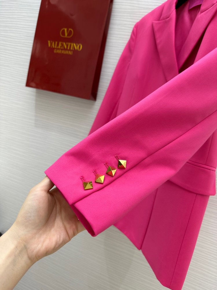 Розовый блейзер женский фото 5