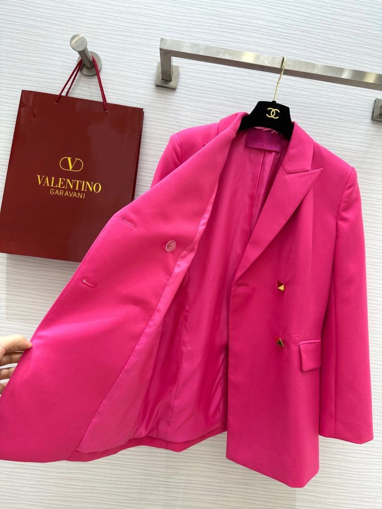 Розовый блейзер женский фото 6