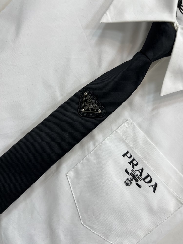 Рубашка короткая женская с галстуком фото 3