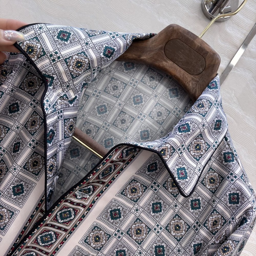 Рубашка шелковая женская фото 2