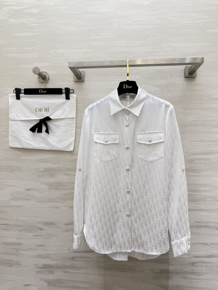 Shirt women's