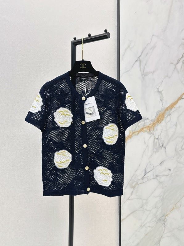 Shirt women's