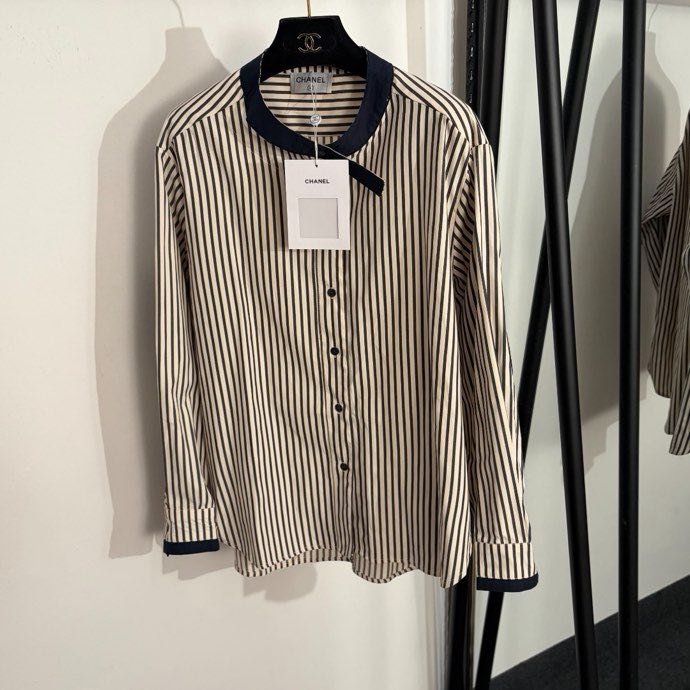 Shirt women's