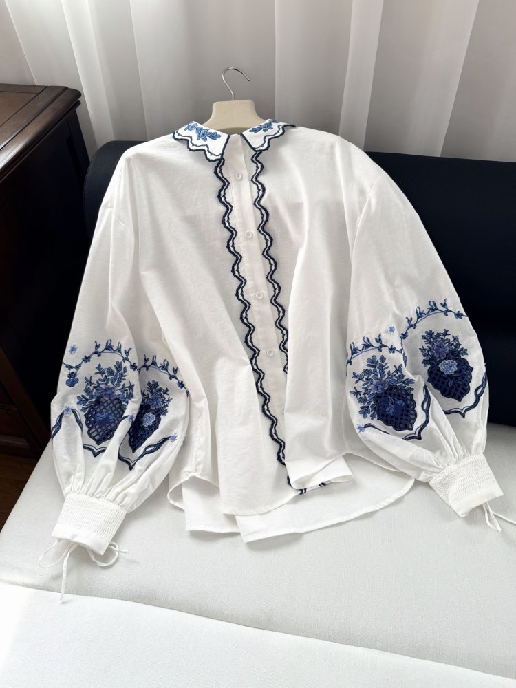 Shirt women's