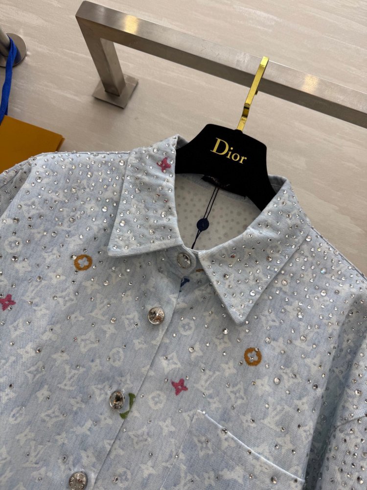 Shirt women's фото 3