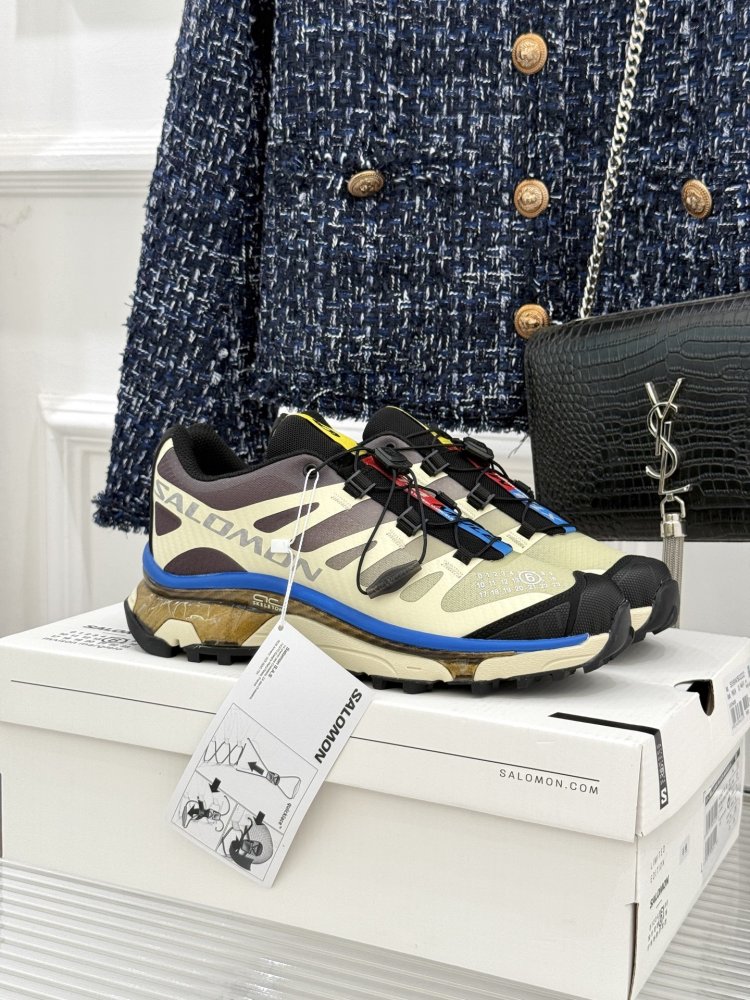 SALOMON x MM6 XT-4