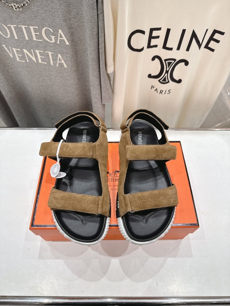 Сандалии кожаные