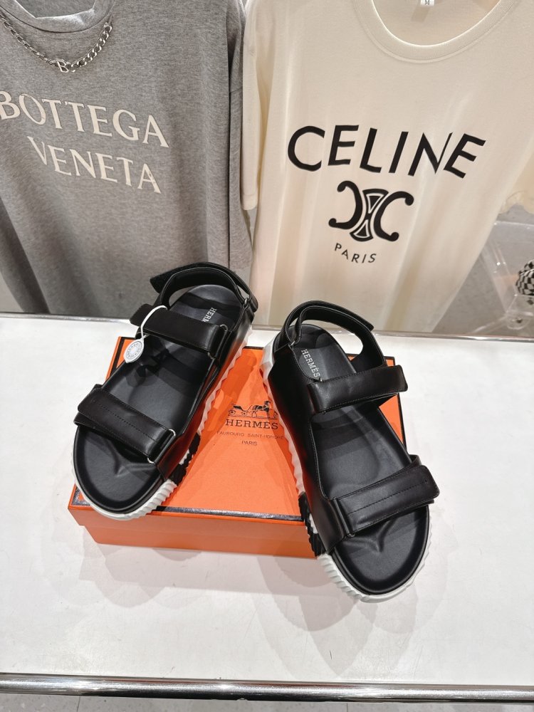 Сандалии кожаные фото 2