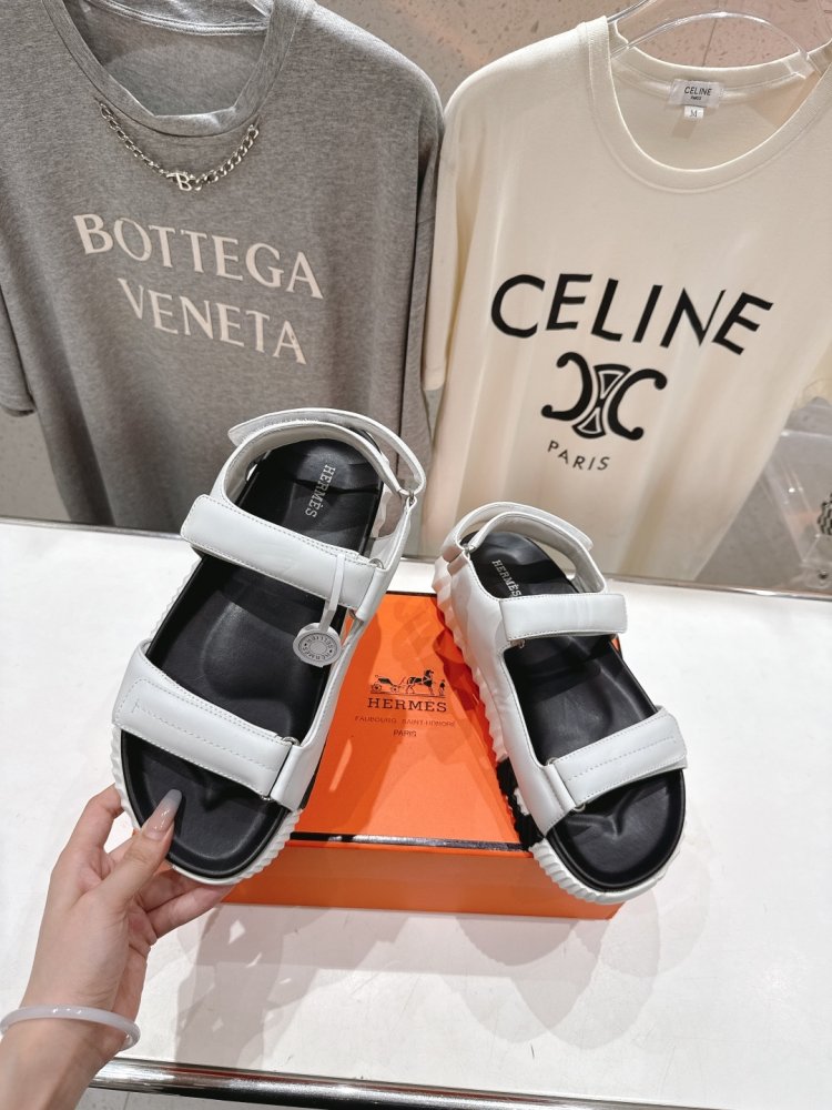 Сандалии кожаные фото 3