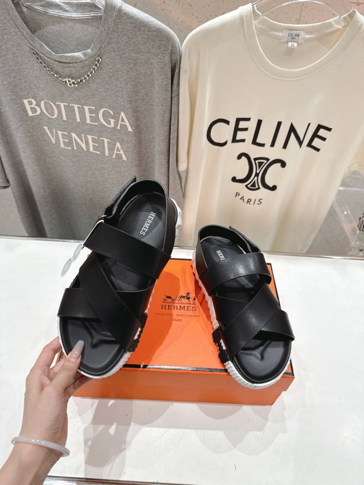 Сандалии кожаные фото 3