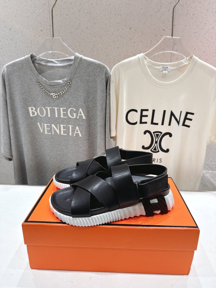 Сандалии кожаные фото 4