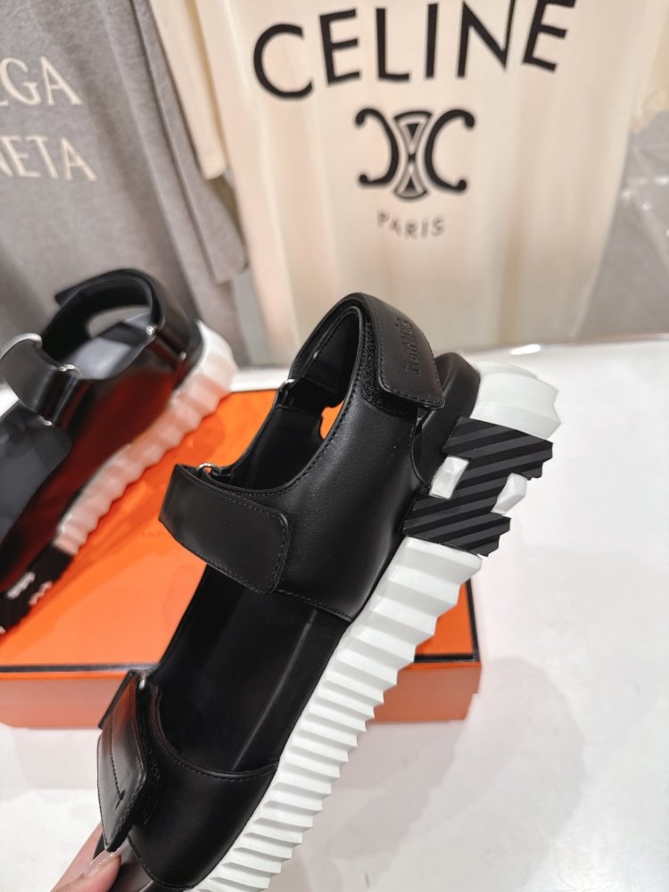 Сандалии кожаные фото 7