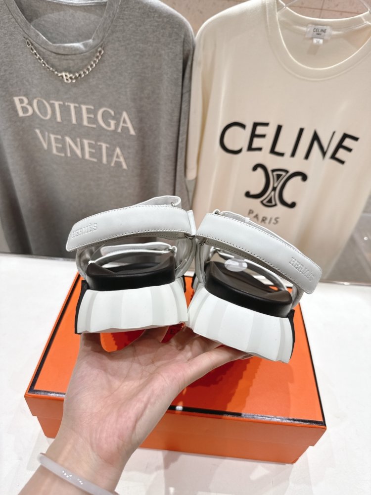 Сандалии кожаные фото 8