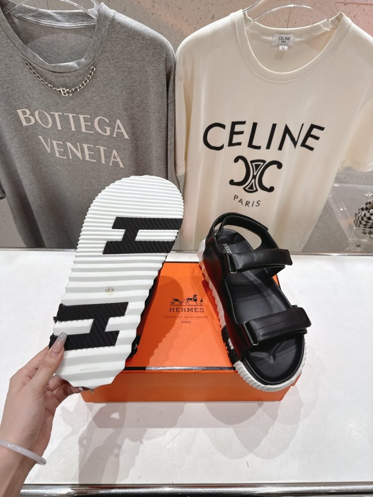 Сандалии кожаные фото 9