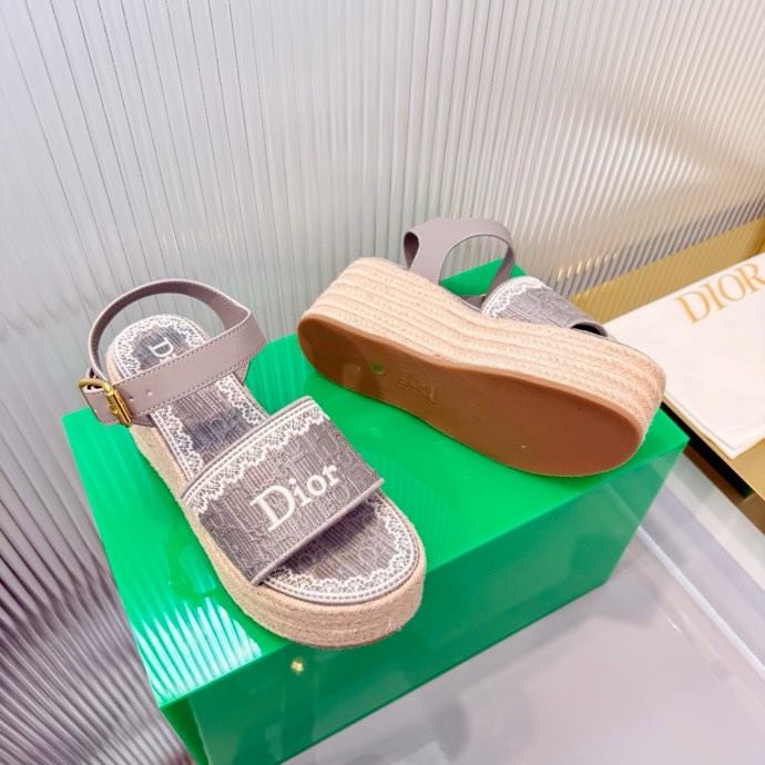 Сандалии на танкетке Dior Dentelle