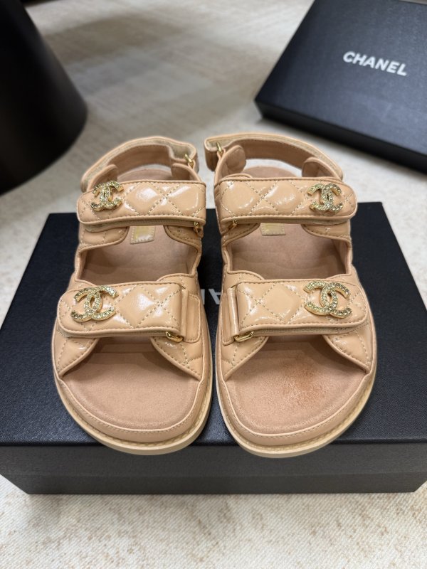 Сандалии женские кожаные