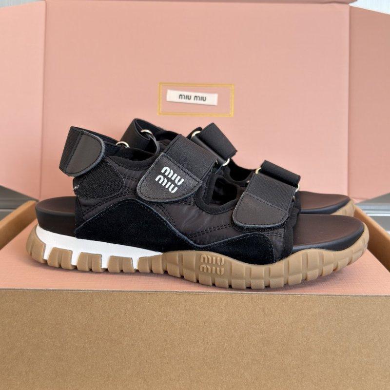 Sandals women's